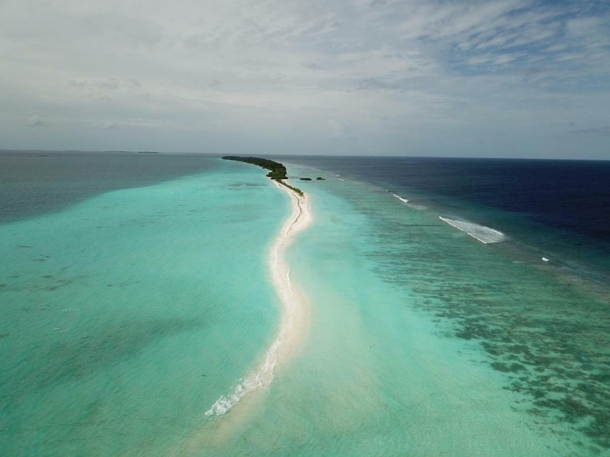 Atollkey Beach Villa Dhigurah  Exterior photo
